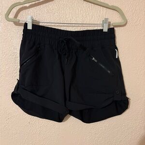 Zella Black Roll-Cuff Active Shorts